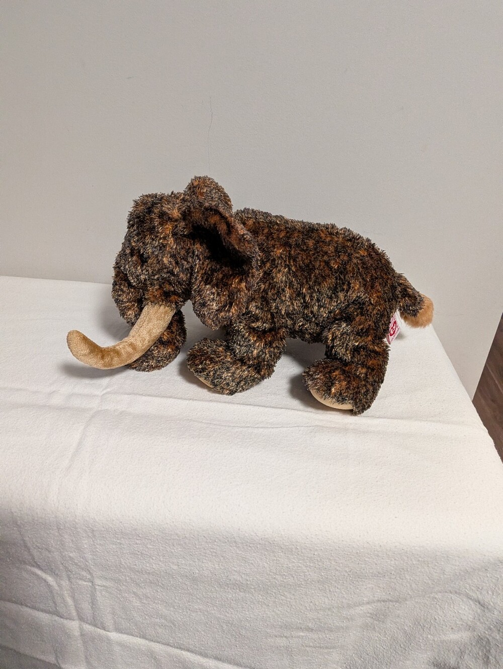 TY. Giganto beanie buddies Collection woolly mammoth. 2002. Tysilk Material.